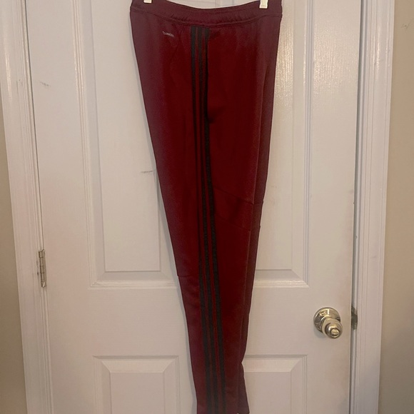 Adidas three stripe men’s jogger in burgundy/black stripe - Picture 2 of 8